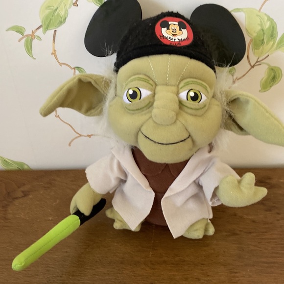Star Wars Disney Mickey Mouse Club Yoda Jedi Plush Stuffed Animal 2013 - Picture 8 of 8